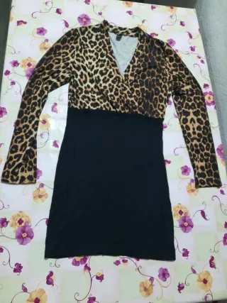 Vestido estampado leopardo y negro