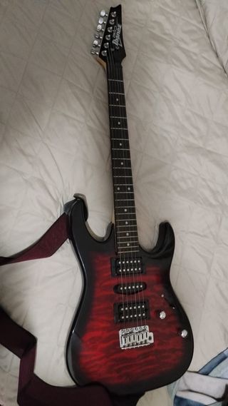 Guitarrra, amplificador,soporte, funda, puas