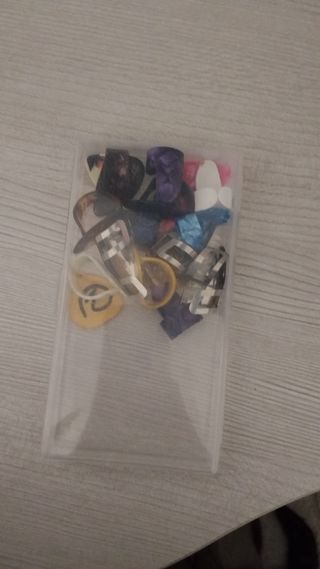 Guitarrra, amplificador,soporte, funda, puas