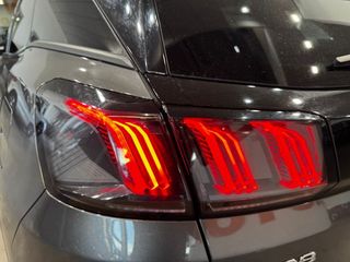 Peugeot 3008 Hybrid 1.6HYBRID 225CV ALLURE PACK