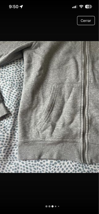 Chaqueta Nike Gris con Cremallera