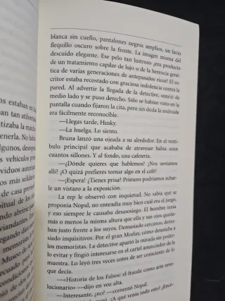 Libro/lágrimas en la lluvia
