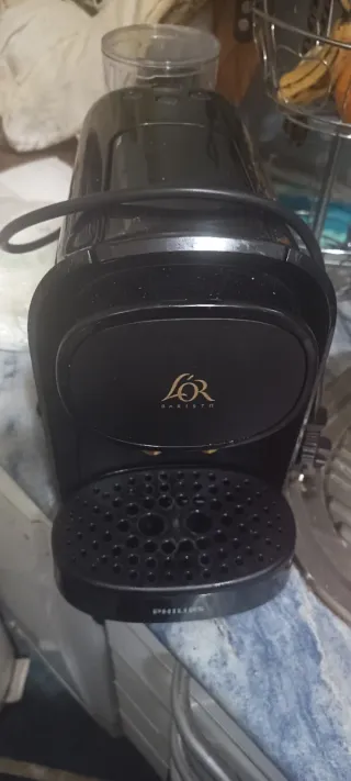 Cafetera LOR Barista Philips Negra