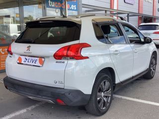 Peugeot 2008 Style 1.2 VTi 82