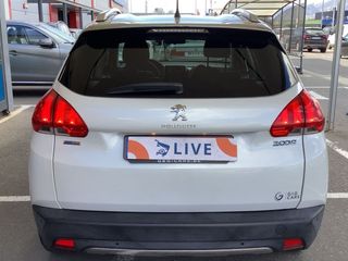 Peugeot 2008 Style 1.2 VTi 82