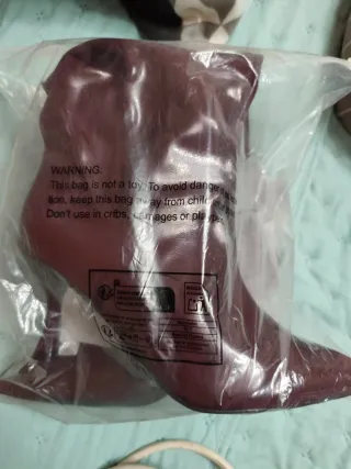 Botas tacón bajo burdeos de charol