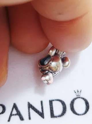 Charm Remy de Ratatouille de Disney Pixar