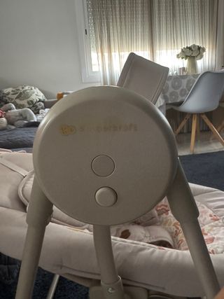 Amaca para bebé con juguetes