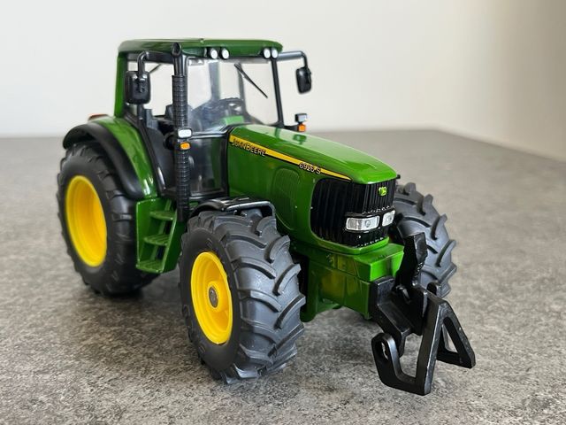 Tractor John Deere 6920S Siku 1/32