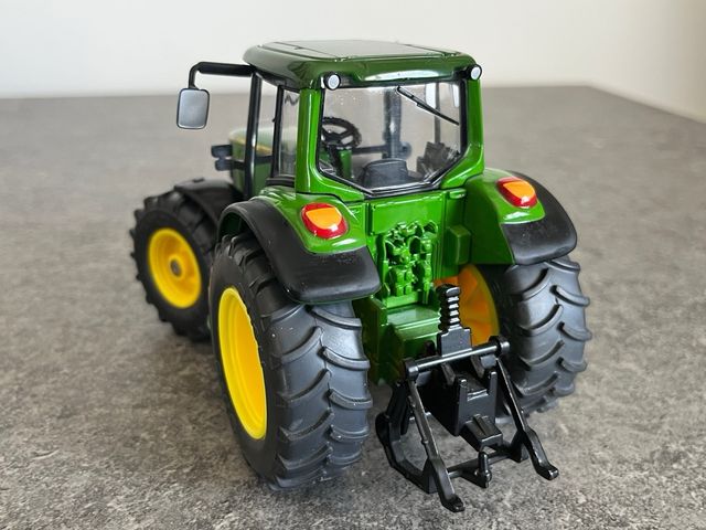 Tractor John Deere 6920S Siku 1/32