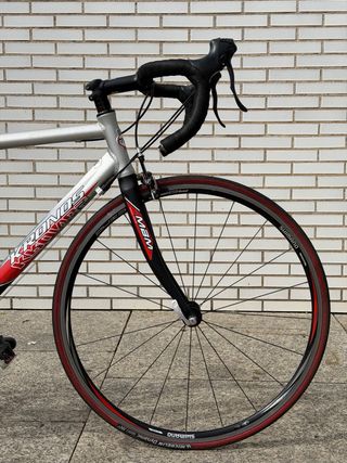 Bicicleta de carretera KRONOS T. M/L
