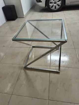 Mesa de centro cristal y metal