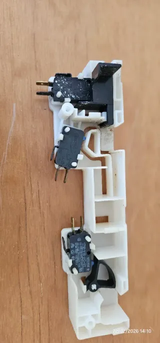 Piezas de segunda mano Microondas Teka TMW 20.1 BI