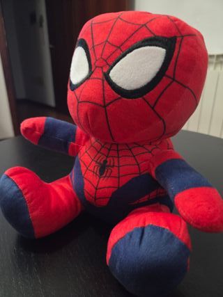 Salvadanaio Spiderman Peluche