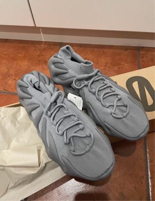 Adidas Yeezy 450 Gris Talla 44 Nuevo