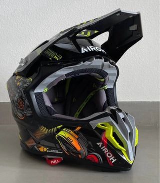Casco Airoh
