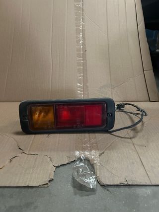 Piloto Trasero Izquierdo Mitsubishi Montero