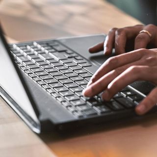 HP Victus 15-fa1016ns Carcasa Portátil