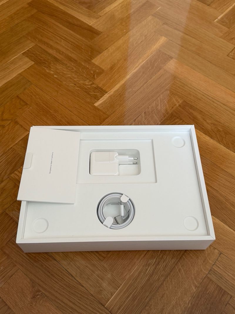 MacBook Air M3 16GB Plata afbeelding 2