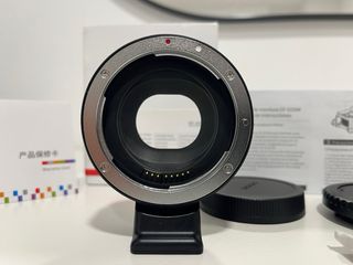 Adaptador Viltrox EF-EOS M