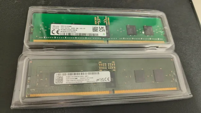 Memoria SK hynix RDIMM DDR5 16GB 5600MHz