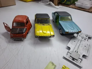 Lote desguace Ford Capri + Fiat 500 Nacoral