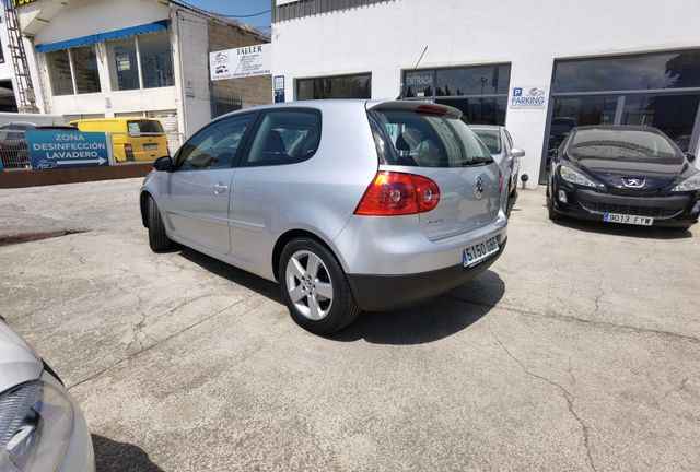 Volkswagen Golf GT 1.9TDI - ETIQUETA B