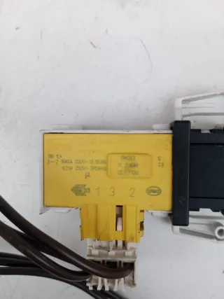 Cierre puerta lavadora Candy