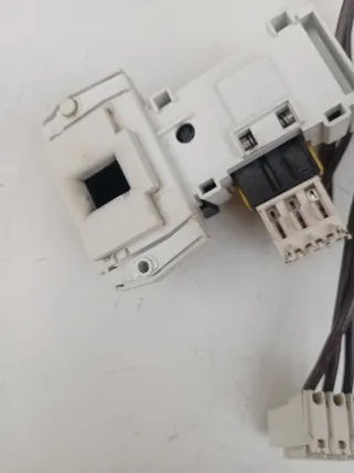 Cierre puerta lavadora Candy