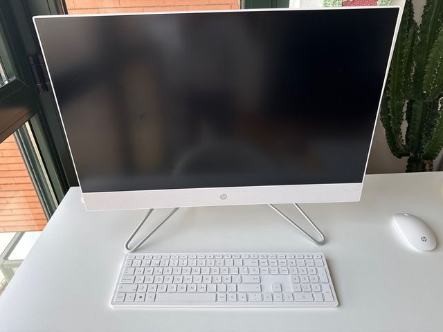 Ordenador HP AIO 27 Plata y Blanco