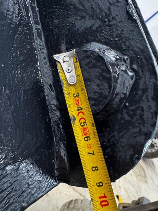 Cazo Excavadora Negro
