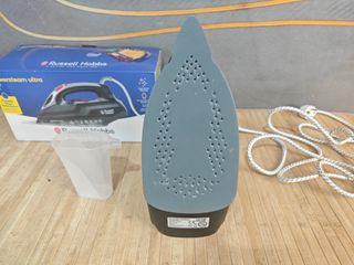 Plancha Russell Hobbs Power Steam Ultra