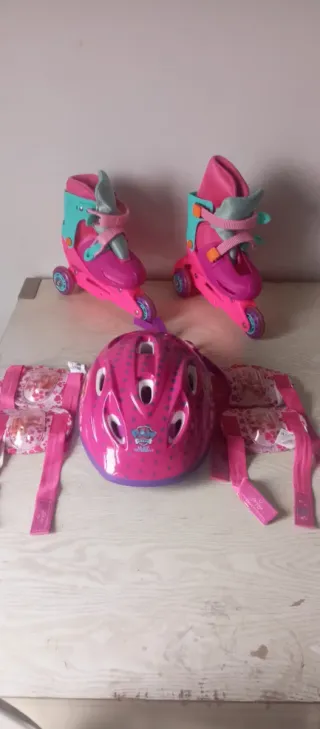 Casco y protecciones Patrulla Canina