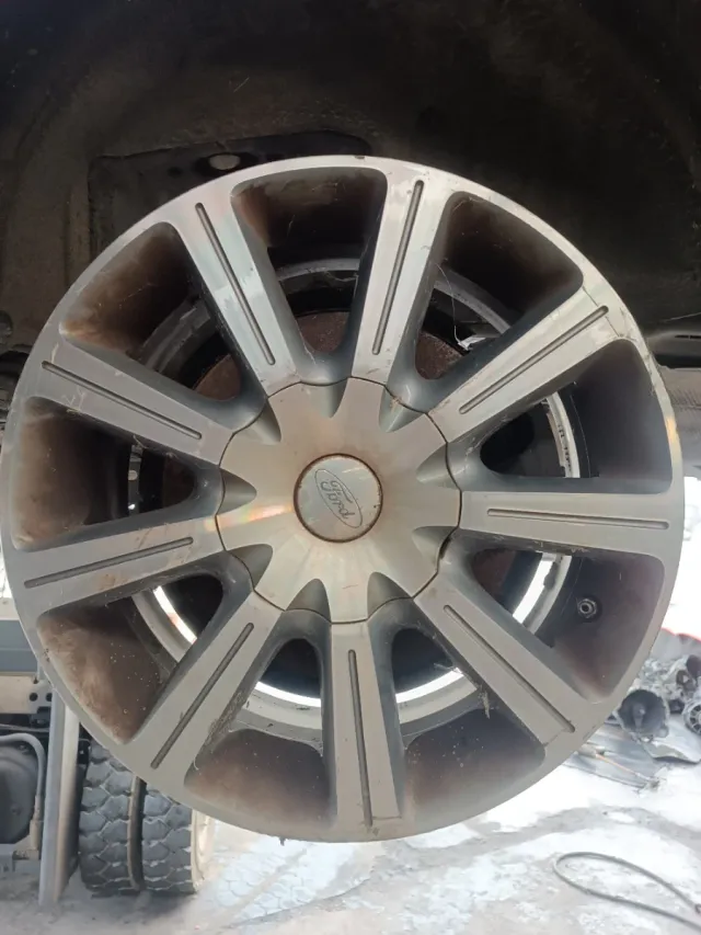 Llantas Ford 17 SMAx