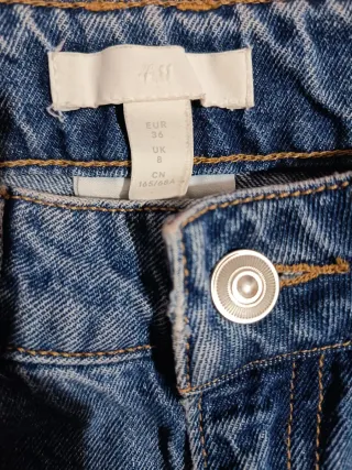 Vaqueros Boyfriend H&M sin usar