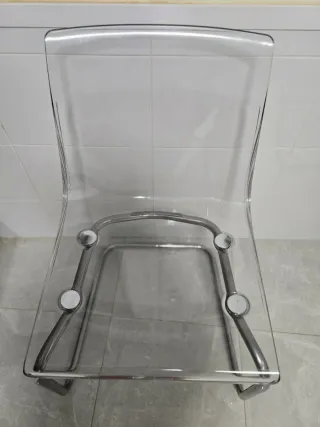 SILLA TRANSPARENTE DE IKEA MODELO TOBIAS