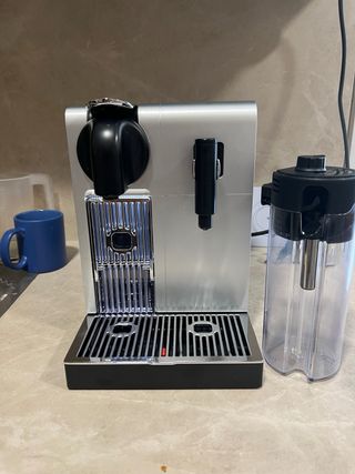 Cafetera DeLonghi Lattissima Pro