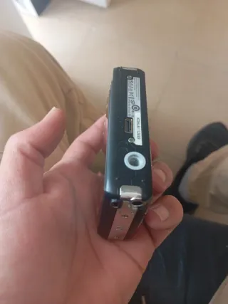 Fotocamera Kodak 7,2 MP con rilevamento facciale HD