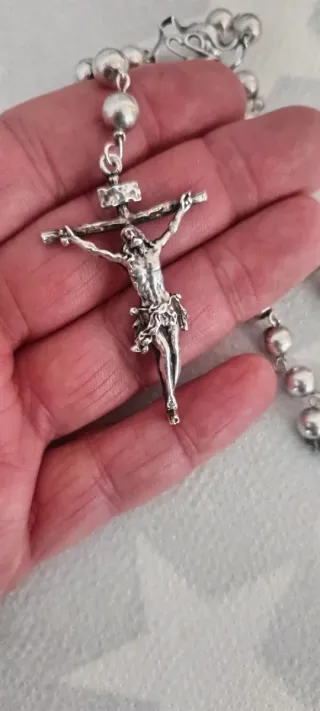 Rosario Plata Ley Cruz y Medalla.