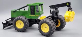 Tractor John Deere 848H Siku 1/32