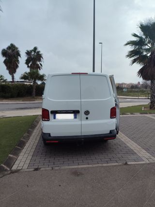 Volkswagen Transporter T6 2021