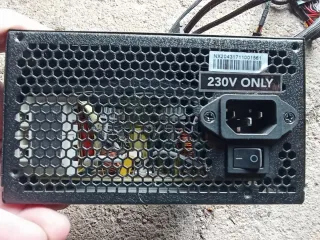 Fuente de alimentación Urano sx500