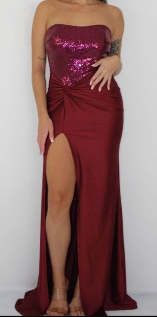 Vestido lentejuelas y abertura lateral Talla S/M