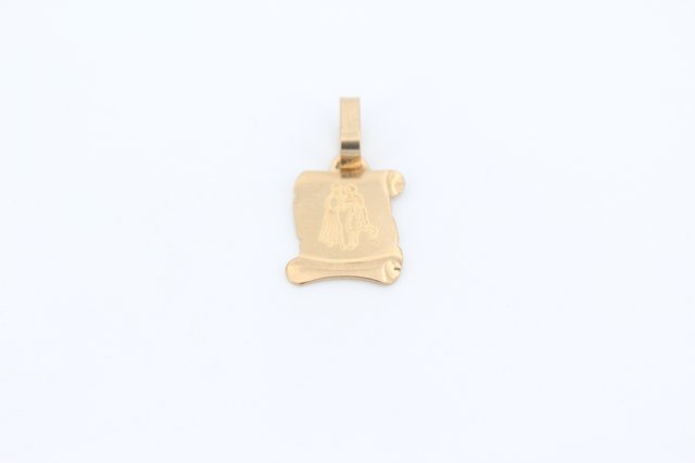 Pergamino Baile oro 18k, 1,32gr. Ref. G-091.