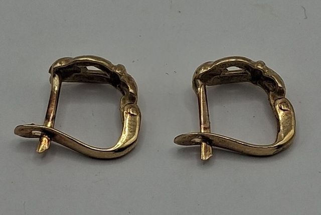 Pendientes Hebilla de Oro 18k, 1,67gr. Ref. G-097.
