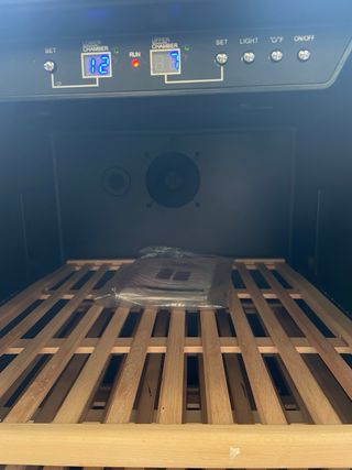 Vinoteca La Sommelière madera