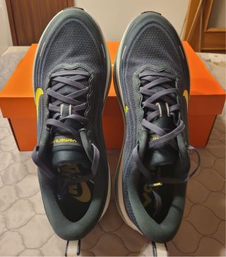 Nike Vomero Plus Talla 45 Nuevas