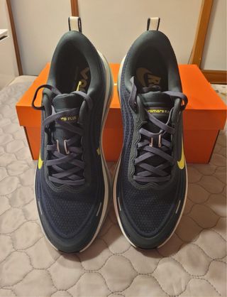 Nike Vomero Plus Talla 45 Nuevas