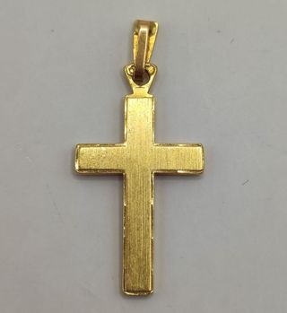 Colgante Cruz Cuadros oro 18k, 2,84gr. Ref. G-078.