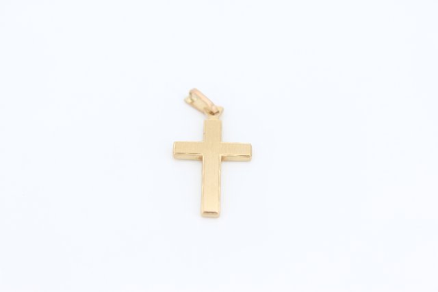 Colgante Cruz Cuadros oro 18k, 2,84gr. Ref. G-078.